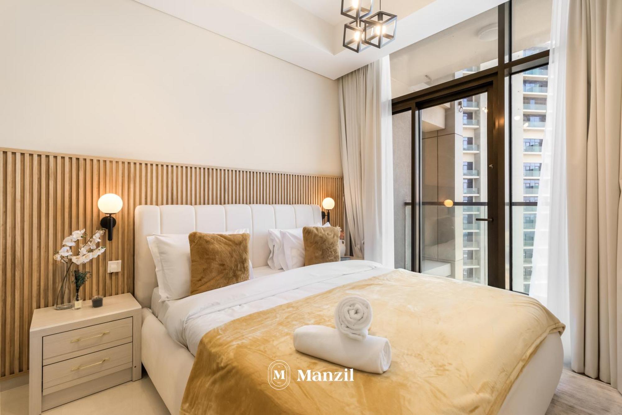 Manzil - 2br In Business Bay With Canal Views * Dubai